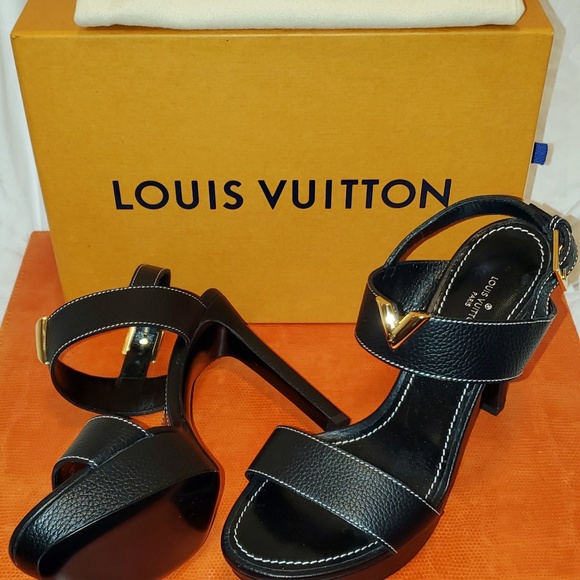 Louis Vuitton Sandal Heels Brand New 7.5 , 37.5 - Picture 1 of 4